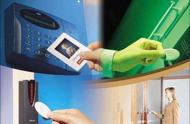 hệ thống kiểm soát cửa